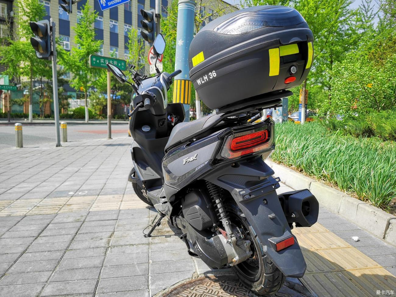 提车作业三阳fnx150abs踏板摩托车在北京使用感受及车辆问题