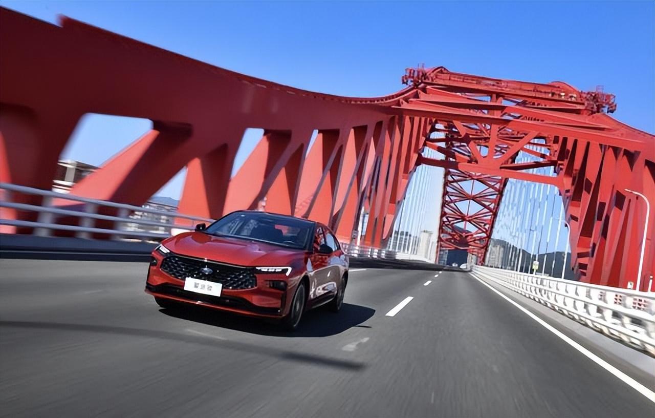 新一代蒙迪欧家族扩列 1.5T车型上市厂商指导价14.98万起