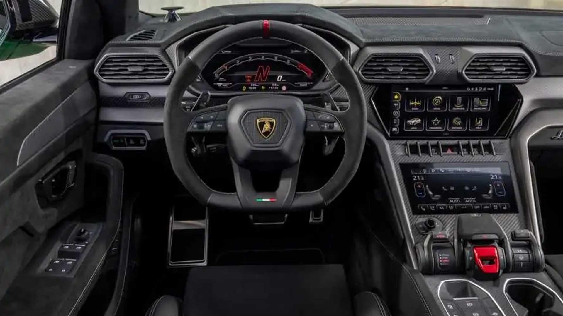 搭载纯V8发动机的兰博基尼Urus量产版已卖完 PHEV版将于2024年推出