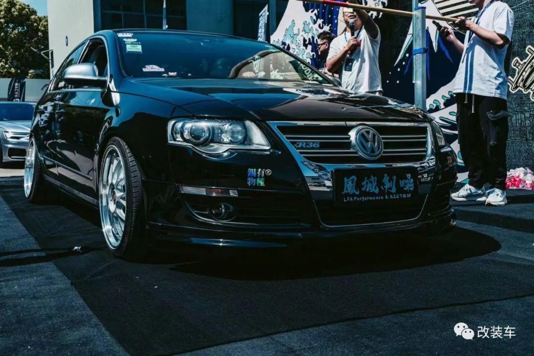 大众迈腾也能玩出"烂仔范"，绞牙战士的姿态还有点帅