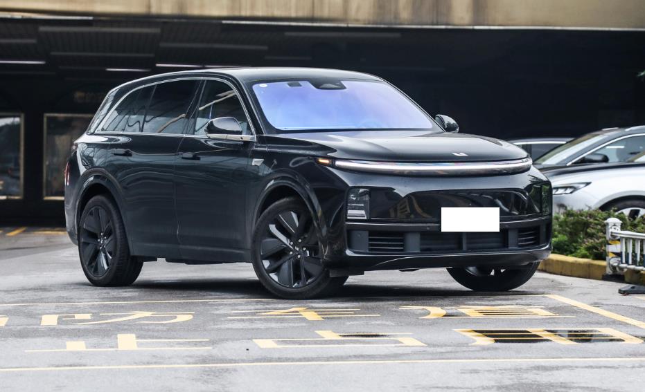 3系车主转投新能源SUV，理想L7和岚图FREE谁更适合他？