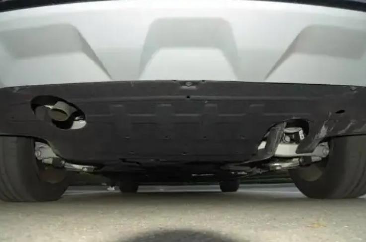 3系车主转投新能源SUV，理想L7和岚图FREE谁更适合他？