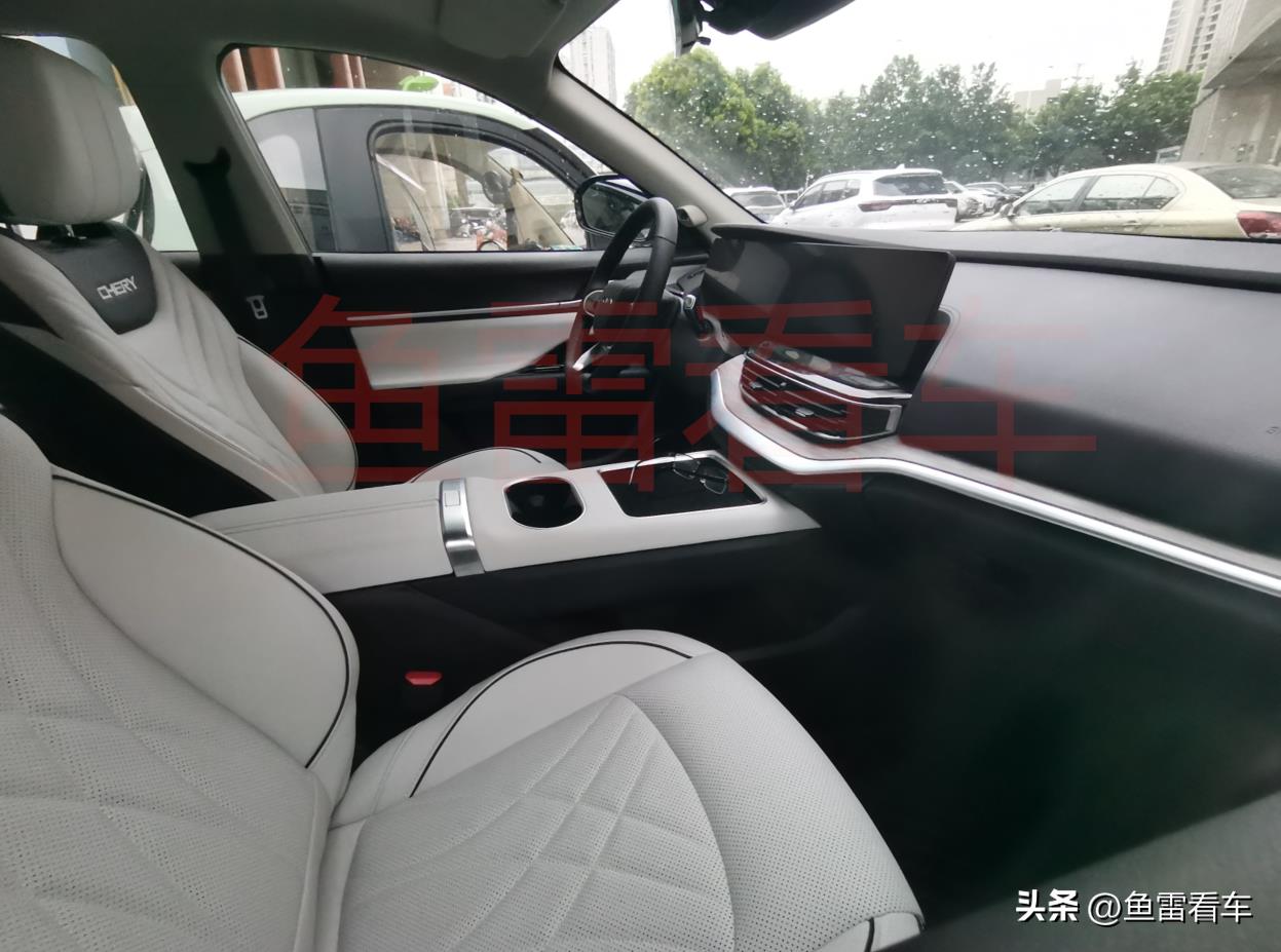 前脸终于有感觉了！曝奇瑞新能源eQ7量产版实车，价格会有惊喜？