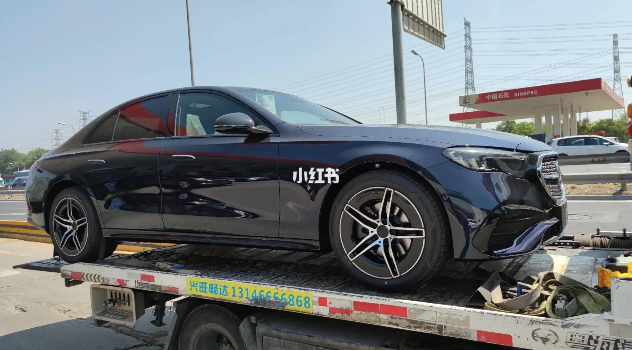 全新一代奔驰E级标轴实车曝光 依然优雅、时尚