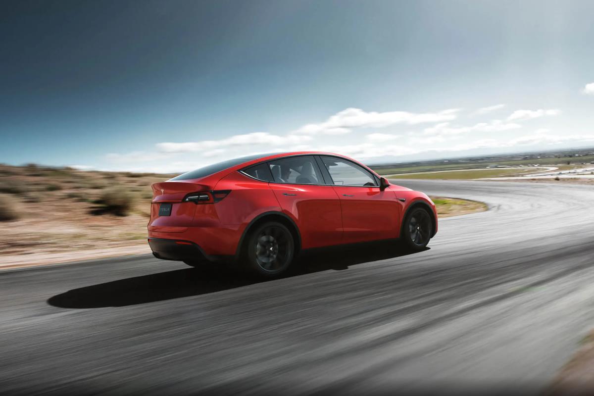“云辇”加持：腾势N7用实力硬刚特斯拉Model Y ！