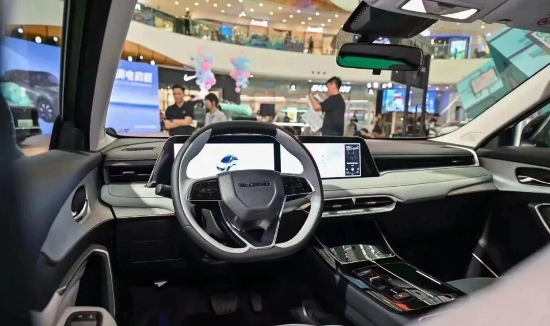 启辰大V DD-i售11.89万起，比宋Pro更强，比枭龙更值