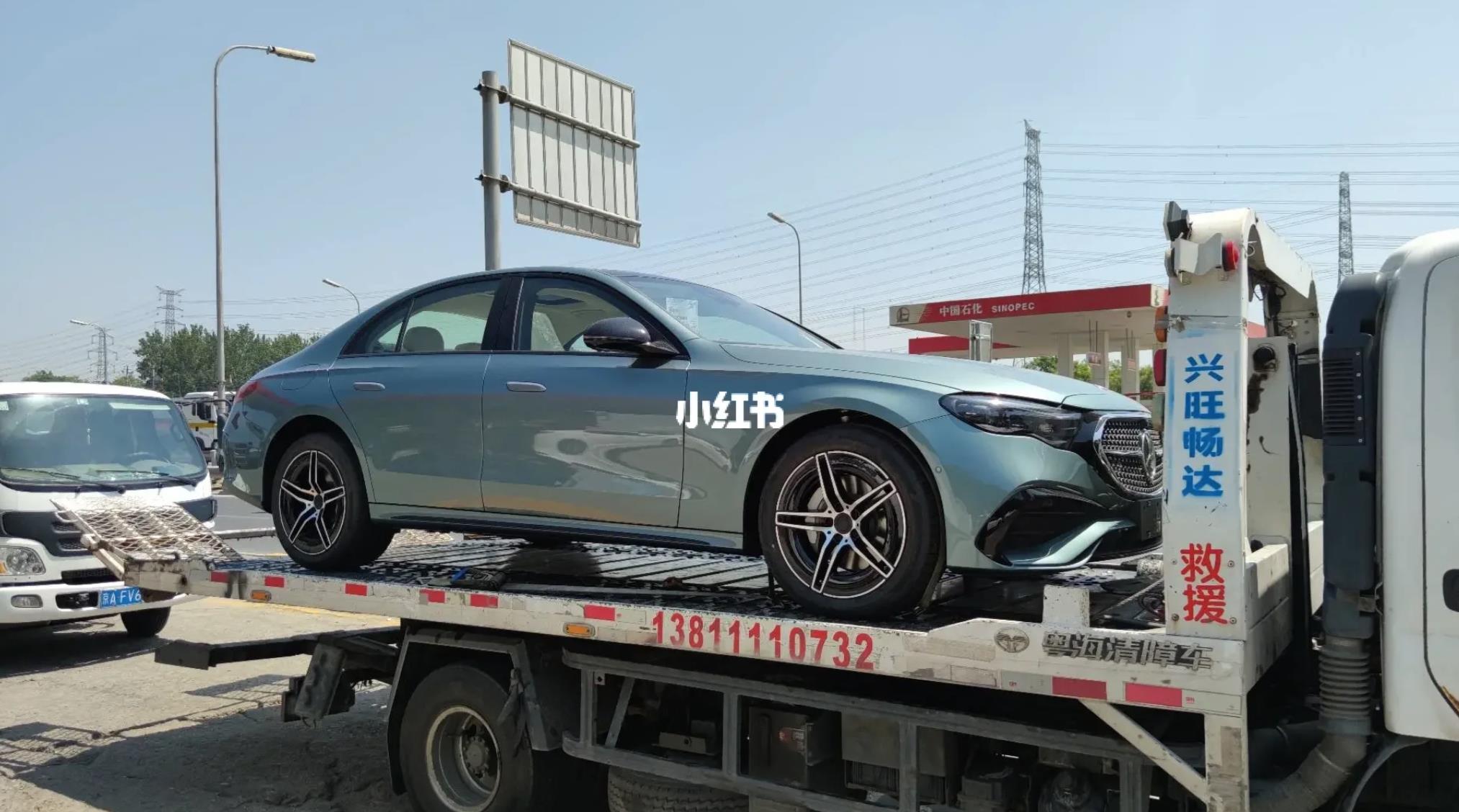 全新一代奔驰E级标轴实车曝光 依然优雅、时尚