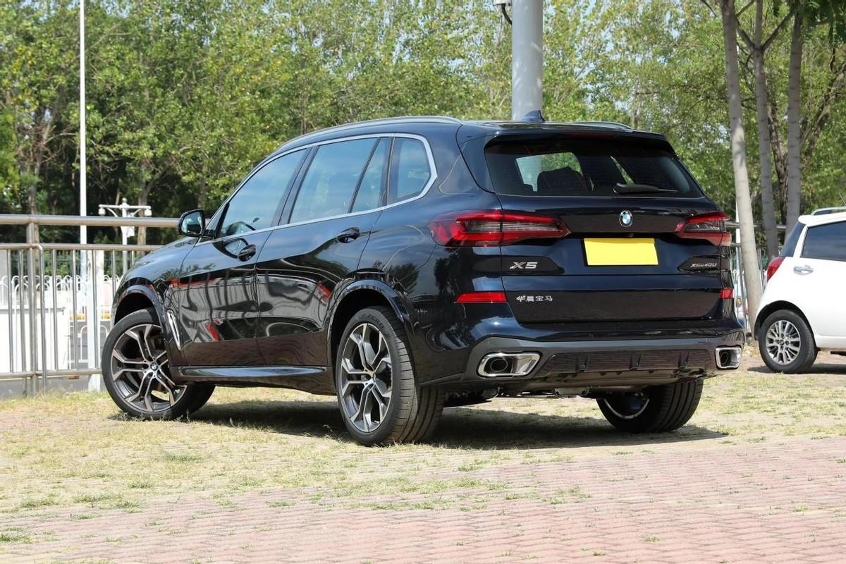 有奥迪Q7真没必要看X5，纯进口、价格更低，还配3.0T V6+全时四驱