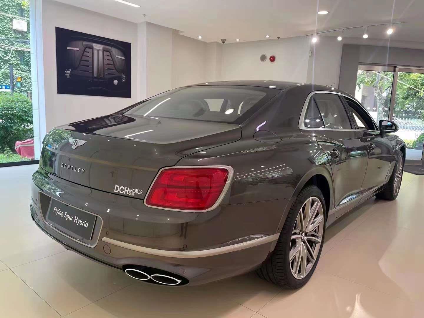 22款宾利飞驰混动V6 现车299不含税售全国