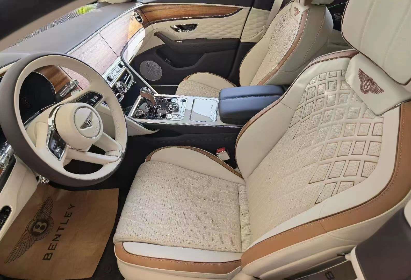 22款宾利飞驰混动V6遨世版 284不含税现车