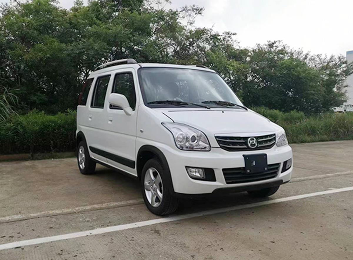 10年不变的外观！北斗星X5E新车型曝光，5门5座，配比亚迪电池