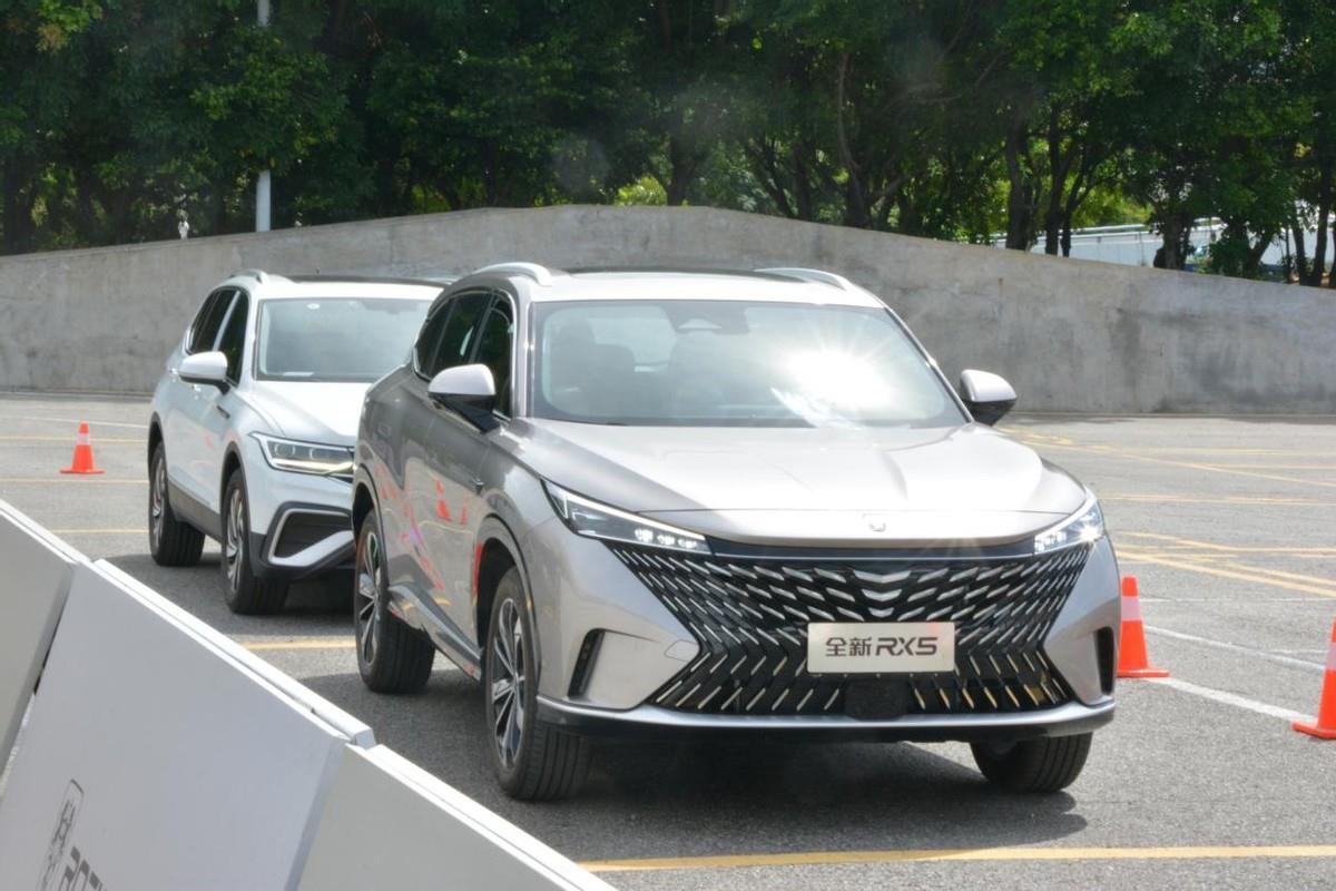 谁才是高品质主流SUV？全新荣威RX5对比上汽大众途观L