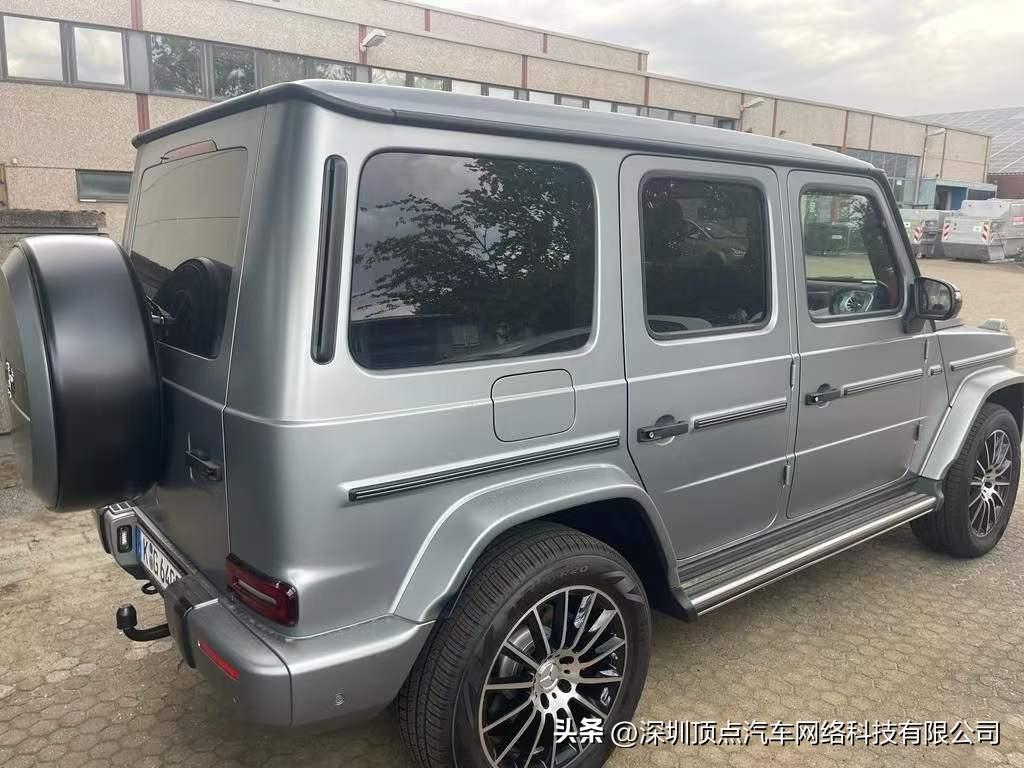 23款奔驰G400d​磨砂银 满配暗夜包 限时特价