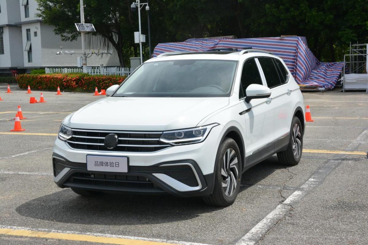 谁才是高品质主流SUV？全新荣威RX5对比上汽大众途观L