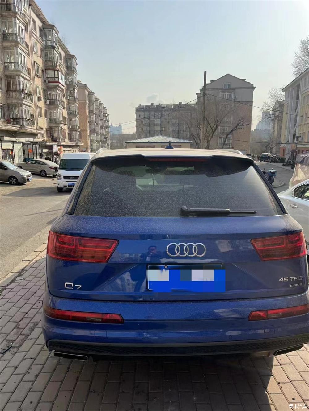 奥迪Q7两岁提车作业