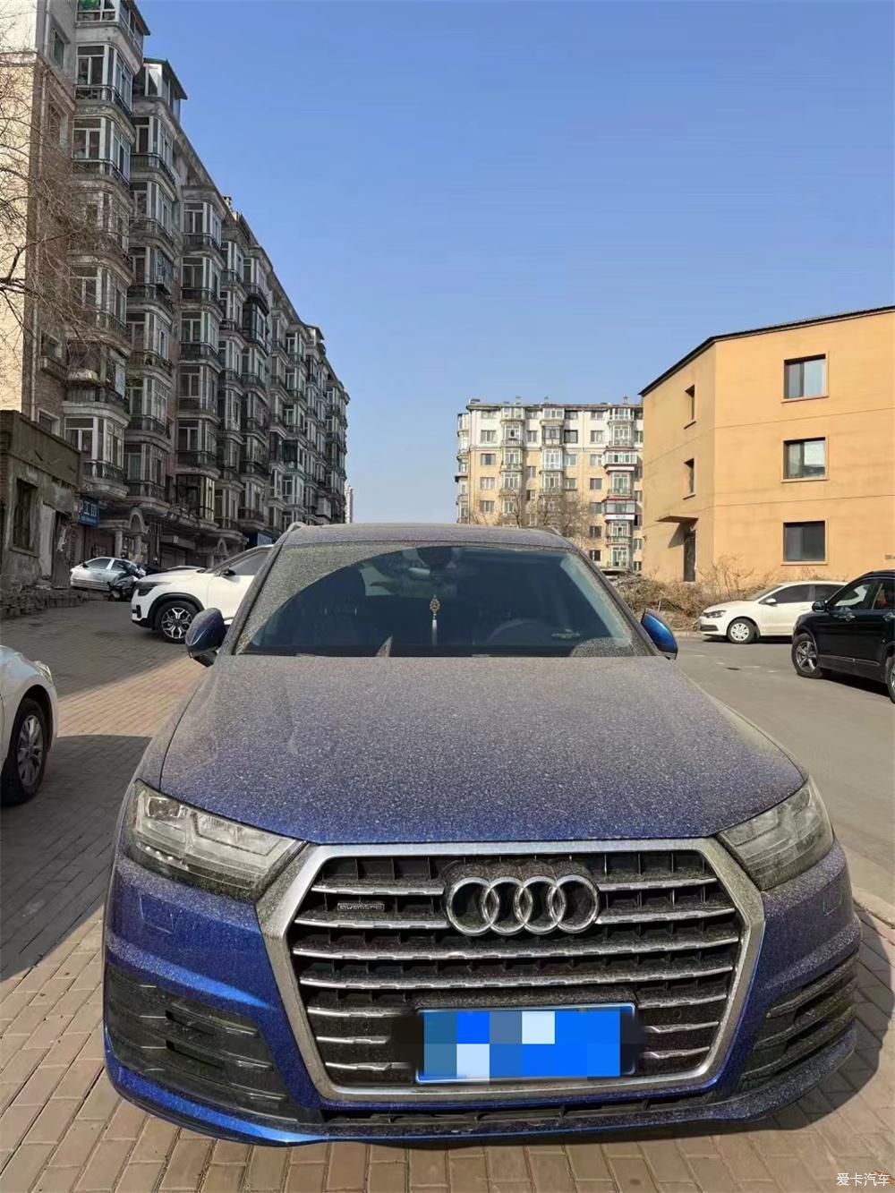 奥迪Q7两岁提车作业