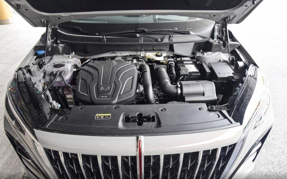 同样是2.0T的紧凑型SUV，红旗HS3和大众途岳能有多大差距？