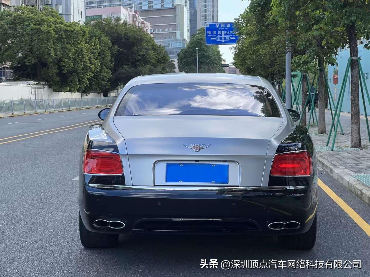 16年宾利飞驰 4.0T V8 8万公里 原版车况 喜欢把握