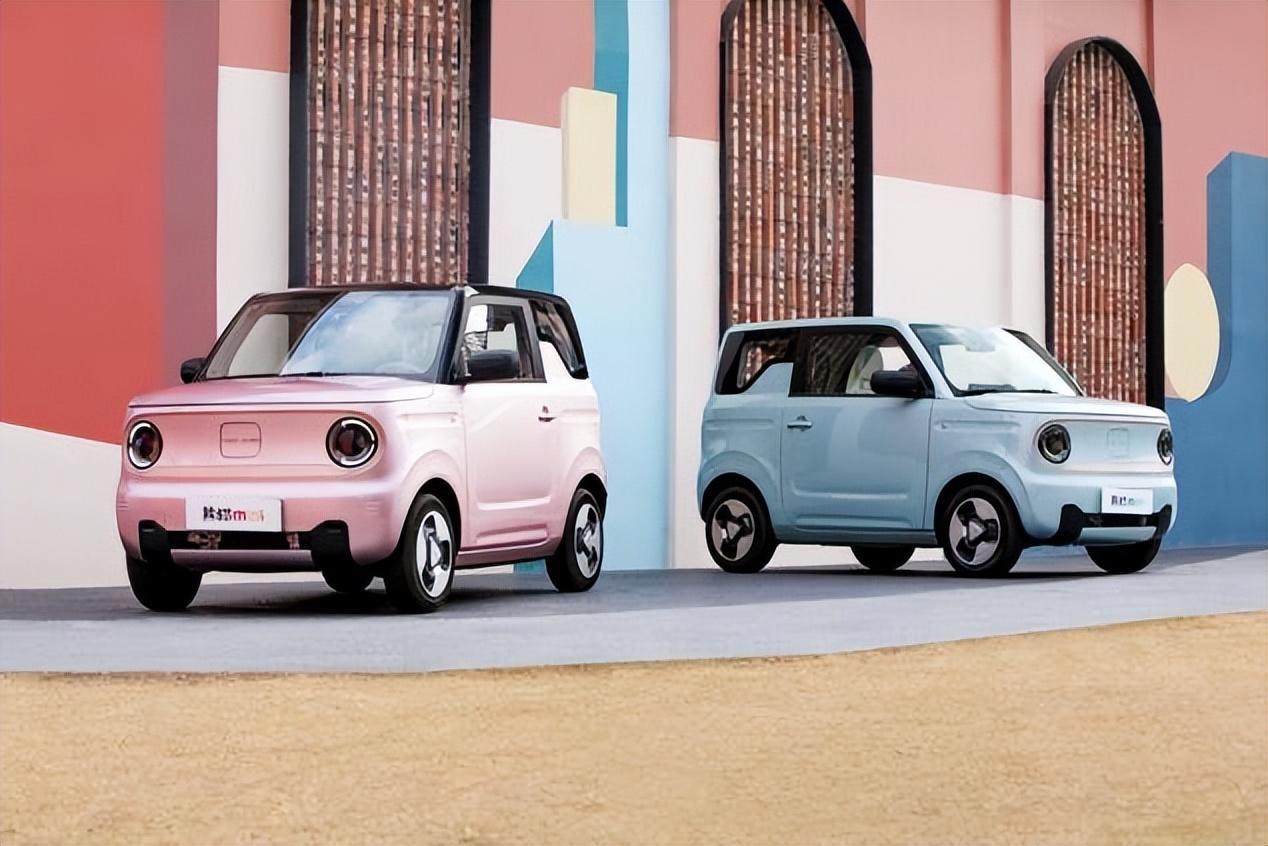 熊猫mini、宏光MINI EV、QQ冰淇淋谁才是真王者？