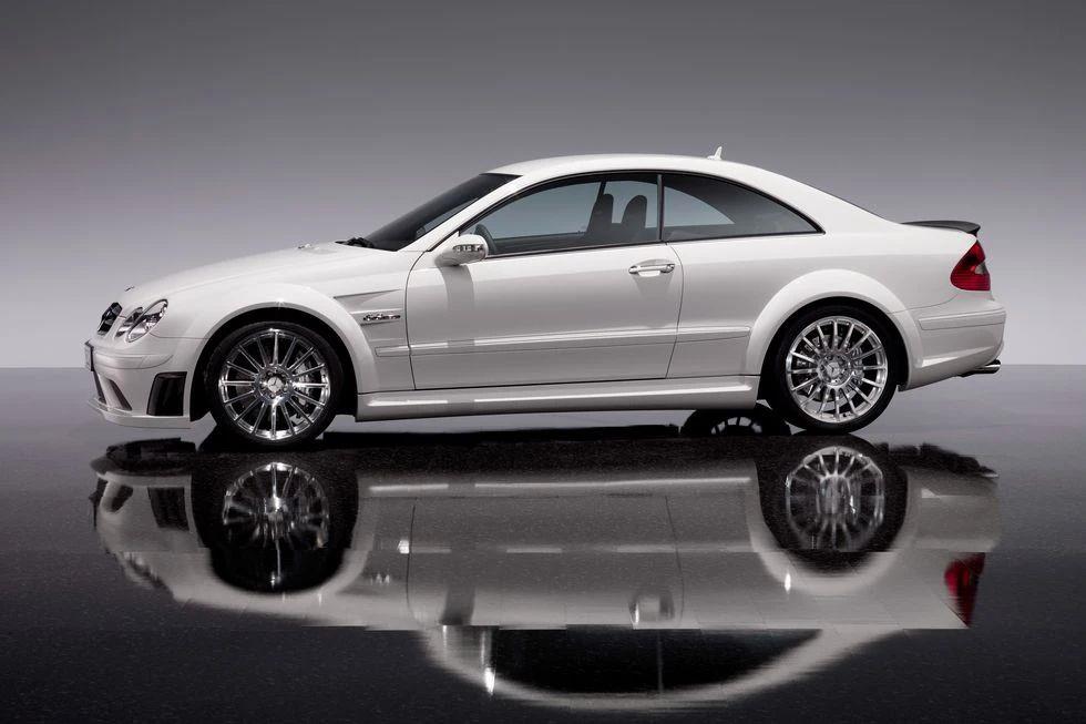 AMG首款6.2 V8来自于此！仅行驶2万公里奔驰CLK63 Black低价成交