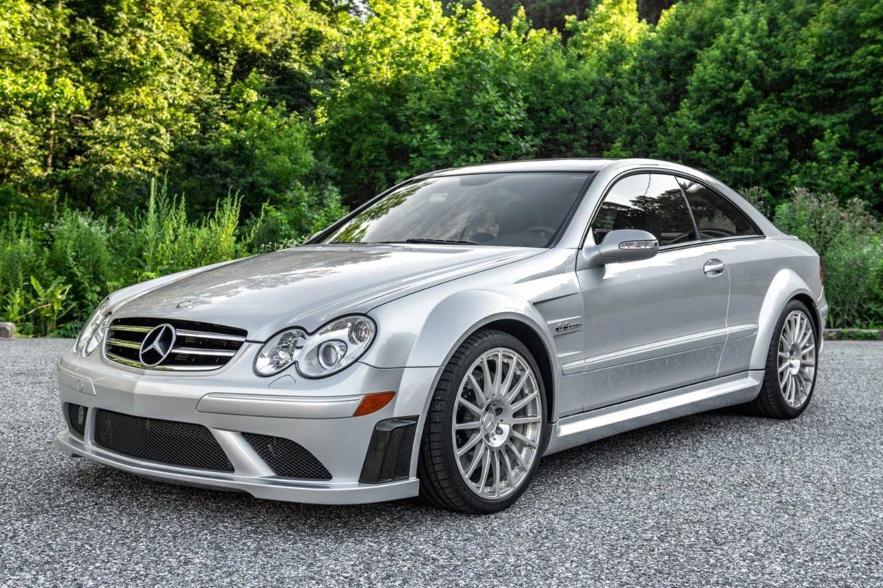 AMG首款6.2 V8来自于此！仅行驶2万公里奔驰CLK63 Black低价成交