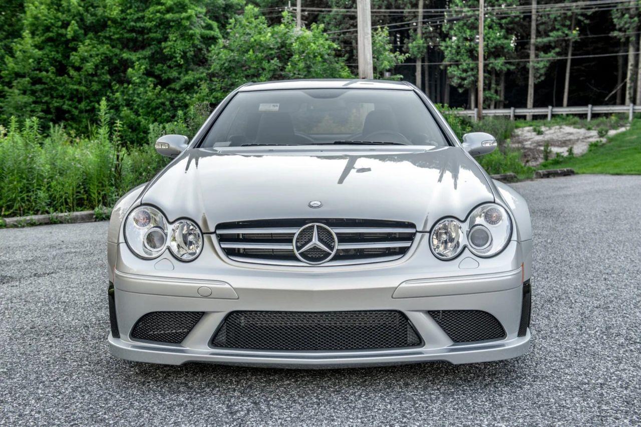AMG首款6.2 V8来自于此！仅行驶2万公里奔驰CLK63 Black低价成交