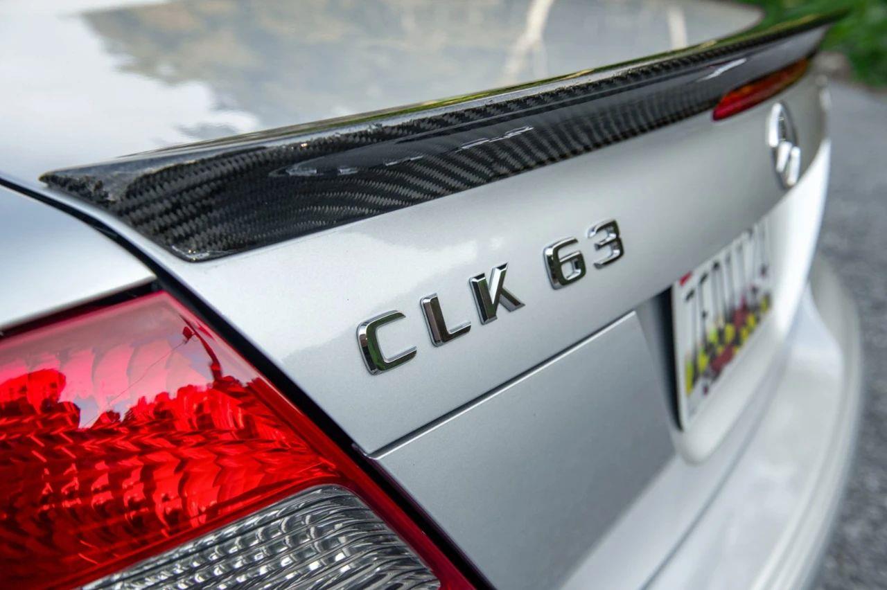 AMG首款6.2 V8来自于此！仅行驶2万公里奔驰CLK63 Black低价成交