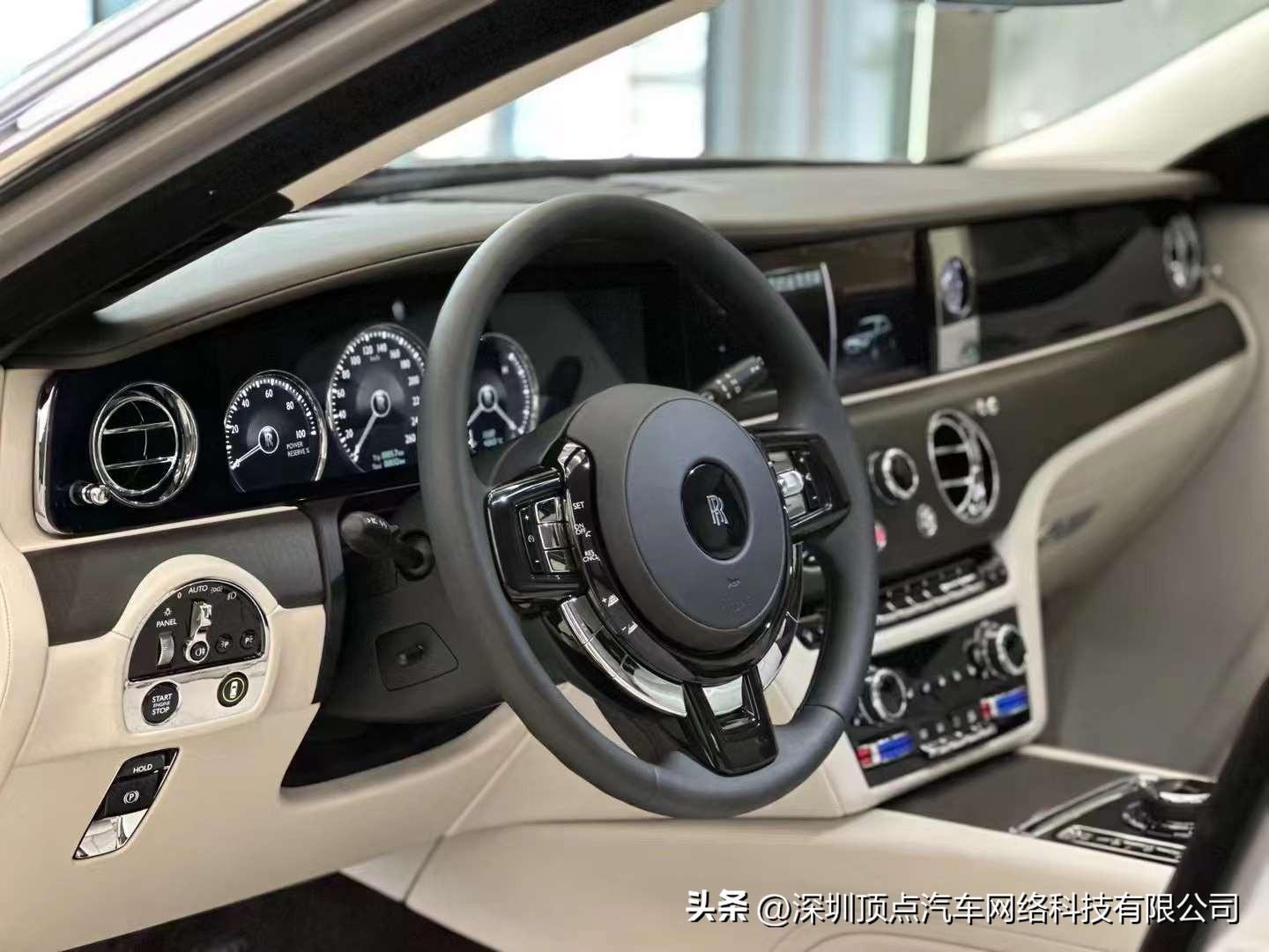 古思特标轴 风暴灰外漆 5座沙发座椅 流星顶 购车优惠力度疯狂