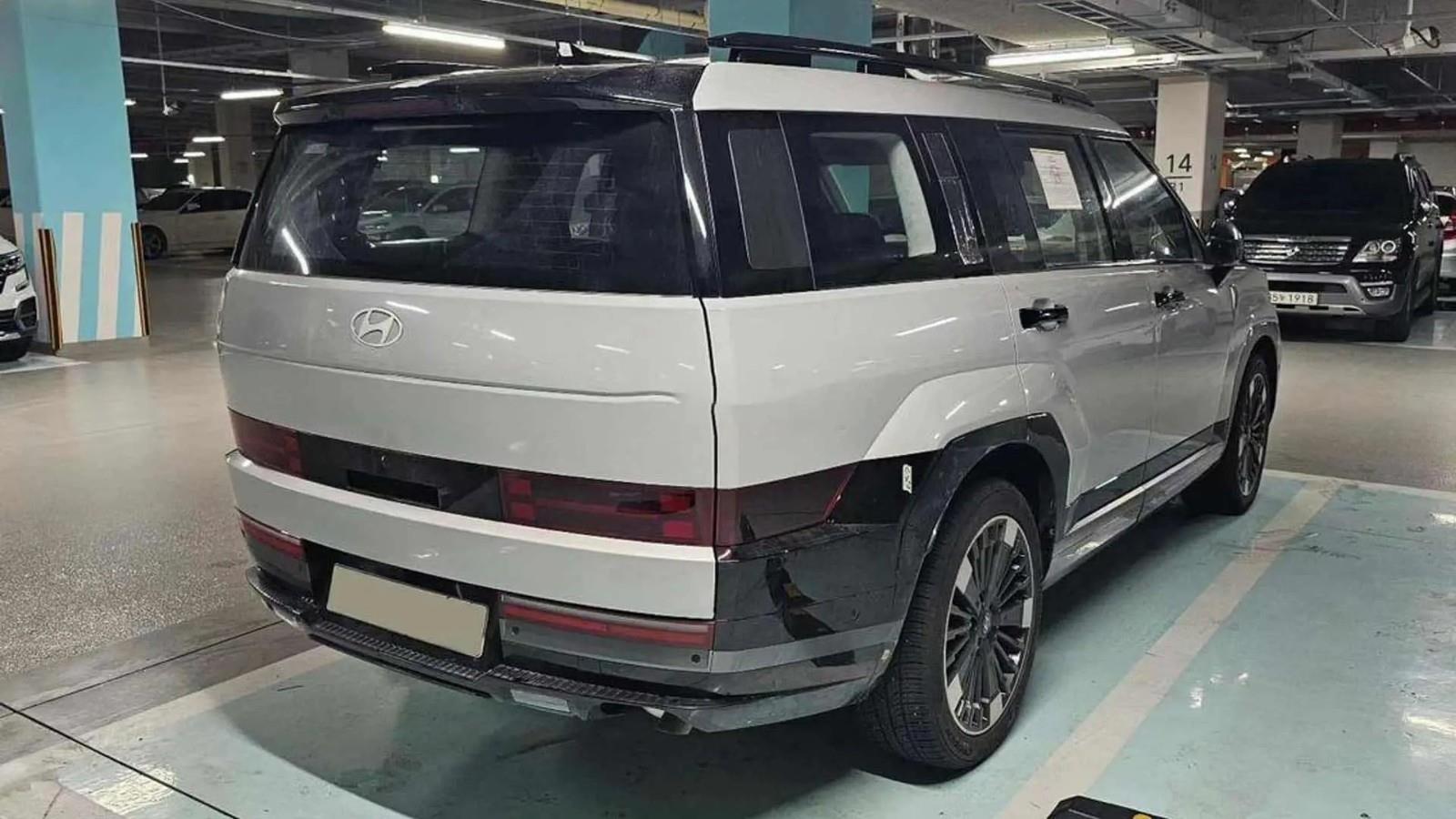 车圈榴莲？外观足够另类的新普拉多和新现代胜达怎么选