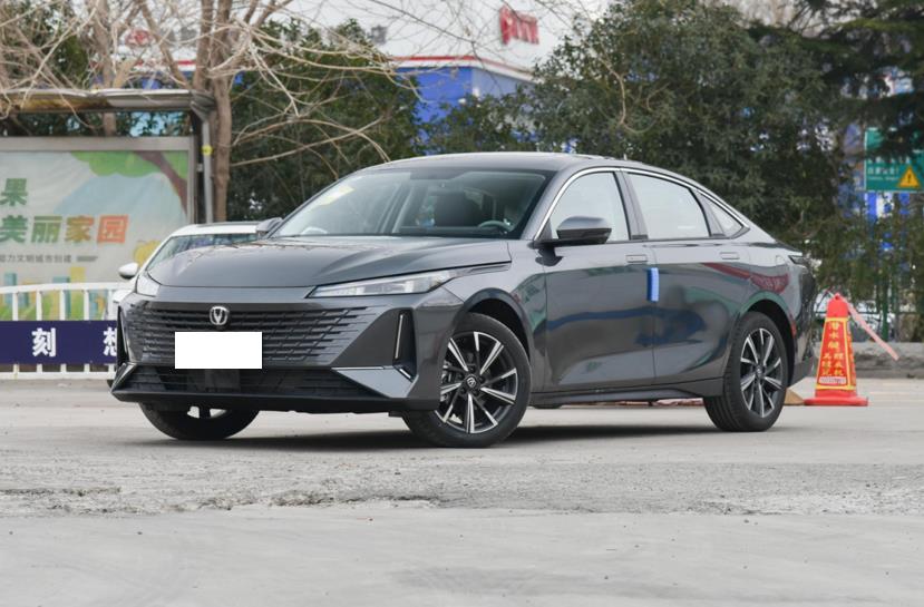 售价8.79万元起，匹配1.5T+7DCT，长安逸达是否值得购买
