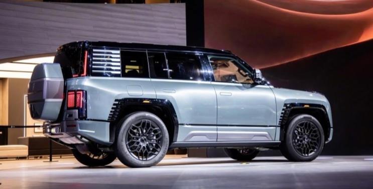 四款国产“硬派”SUV，8月来袭！仰望U8/全新哈弗H5，买车先等等