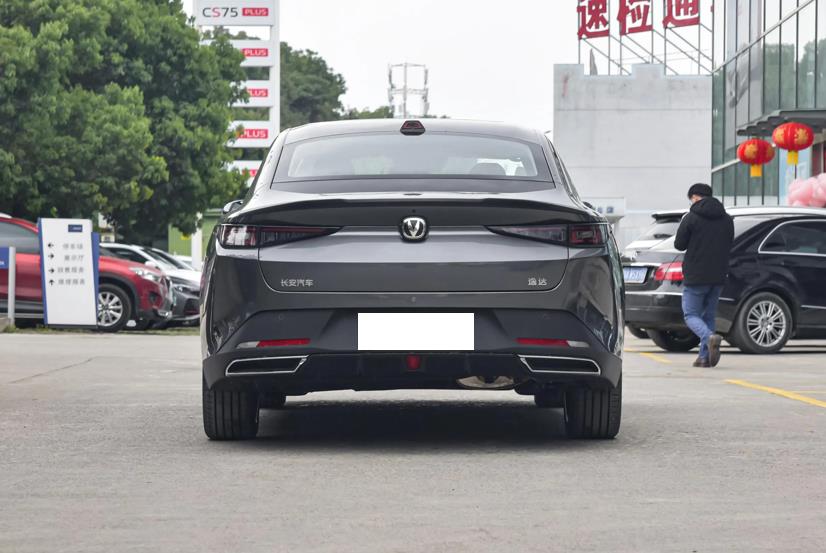 售价8.79万元起，匹配1.5T+7DCT，长安逸达是否值得购买