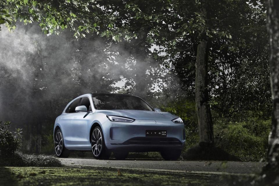 问界M5标准版正式上市，价格下降，对标Model Y？