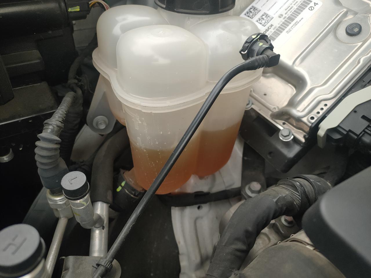 哈弗H6 兄弟们  冷车的时候冷却液低于下止线有什么问题吗？？