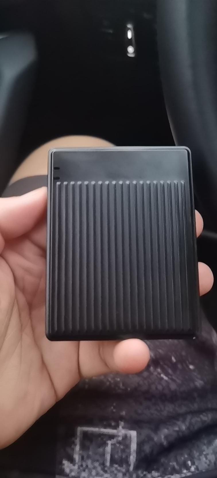 大众迈腾 有没有老哥知道这是哪家的行车记录仪啊，带一个图二的4G盒子。