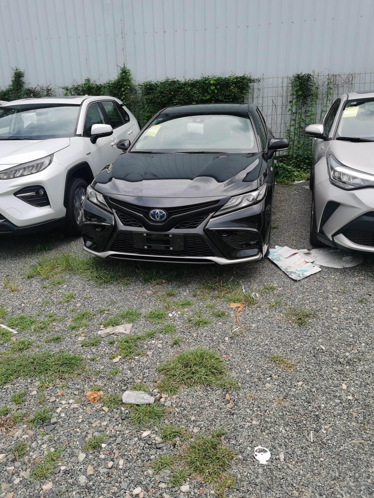 四月底的时候报了驾照就开始不停地看车,手机上看路上看,五月份的时候在懂车帝上看到了迈锐宝XL这款车感觉Redline熏黑