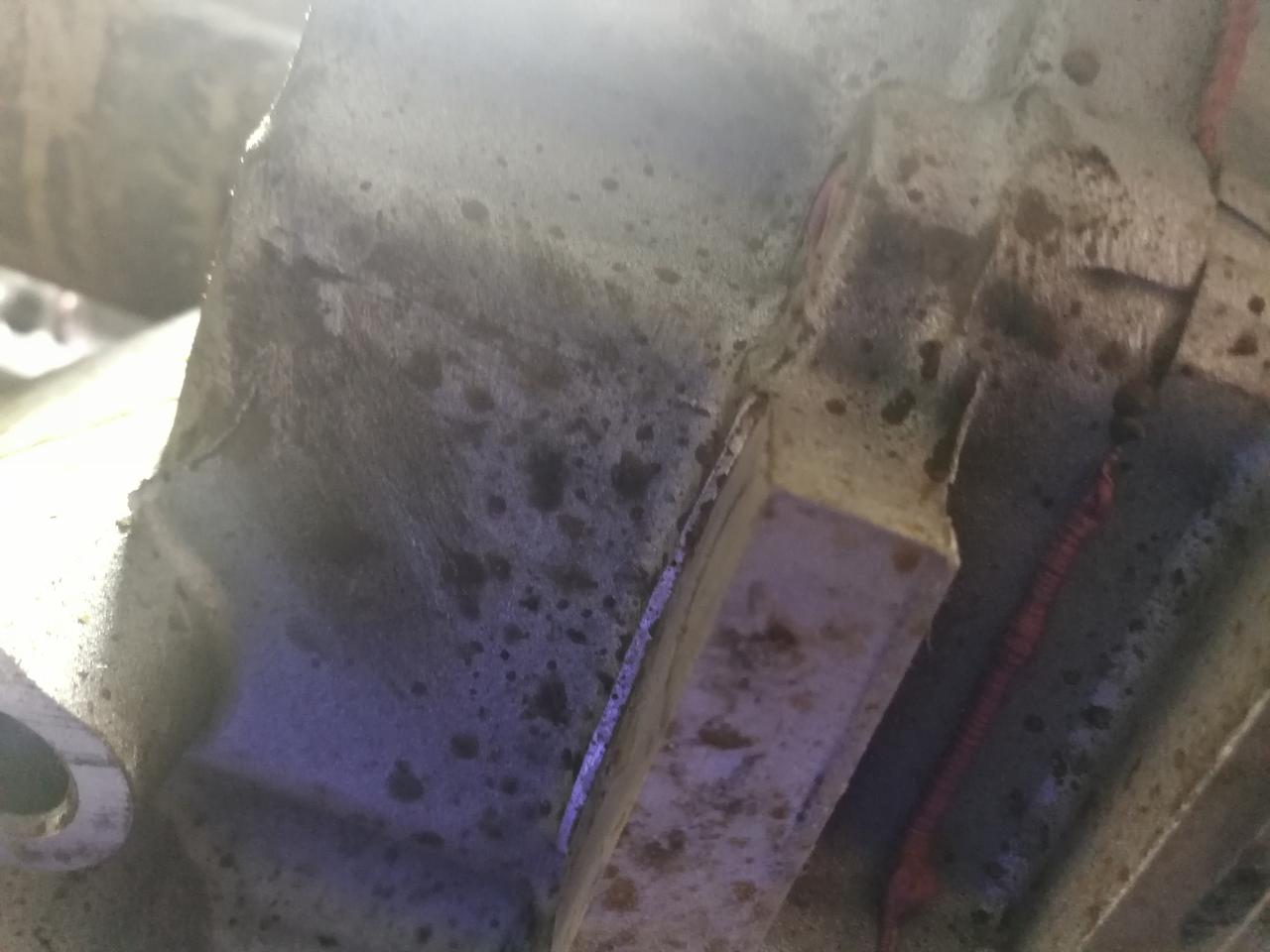 奇瑞瑞虎7 PLUS 各位瑞虎七PLUS车友，去年十一月份在安徽合肥买的瑞虎七PLUS，1.5TCVT豪华型，昨天爬到车