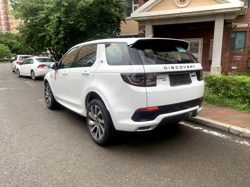 路虎发现运动版 新车报到，22款性能白车白内，顺道问下无线carplay怎么激活，4s给激活吗？还是等OTA？还是必须花