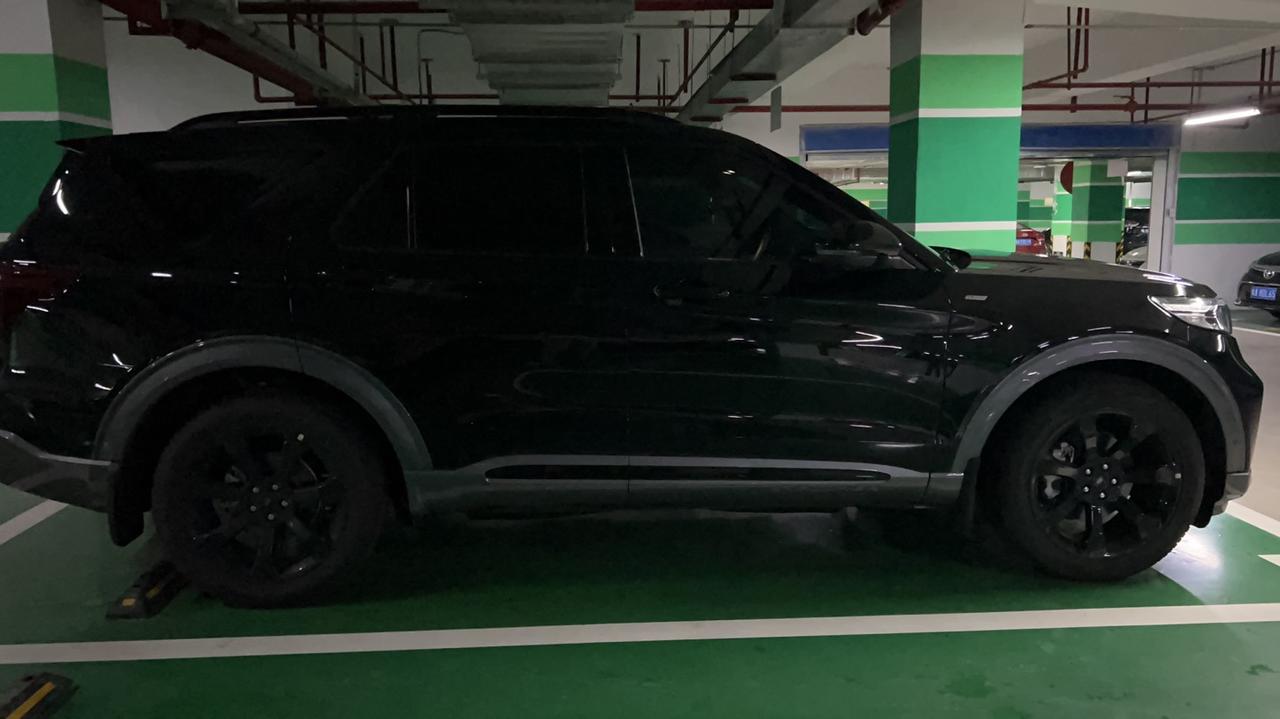 有必要贴车衣吗。黑色探险者。。。