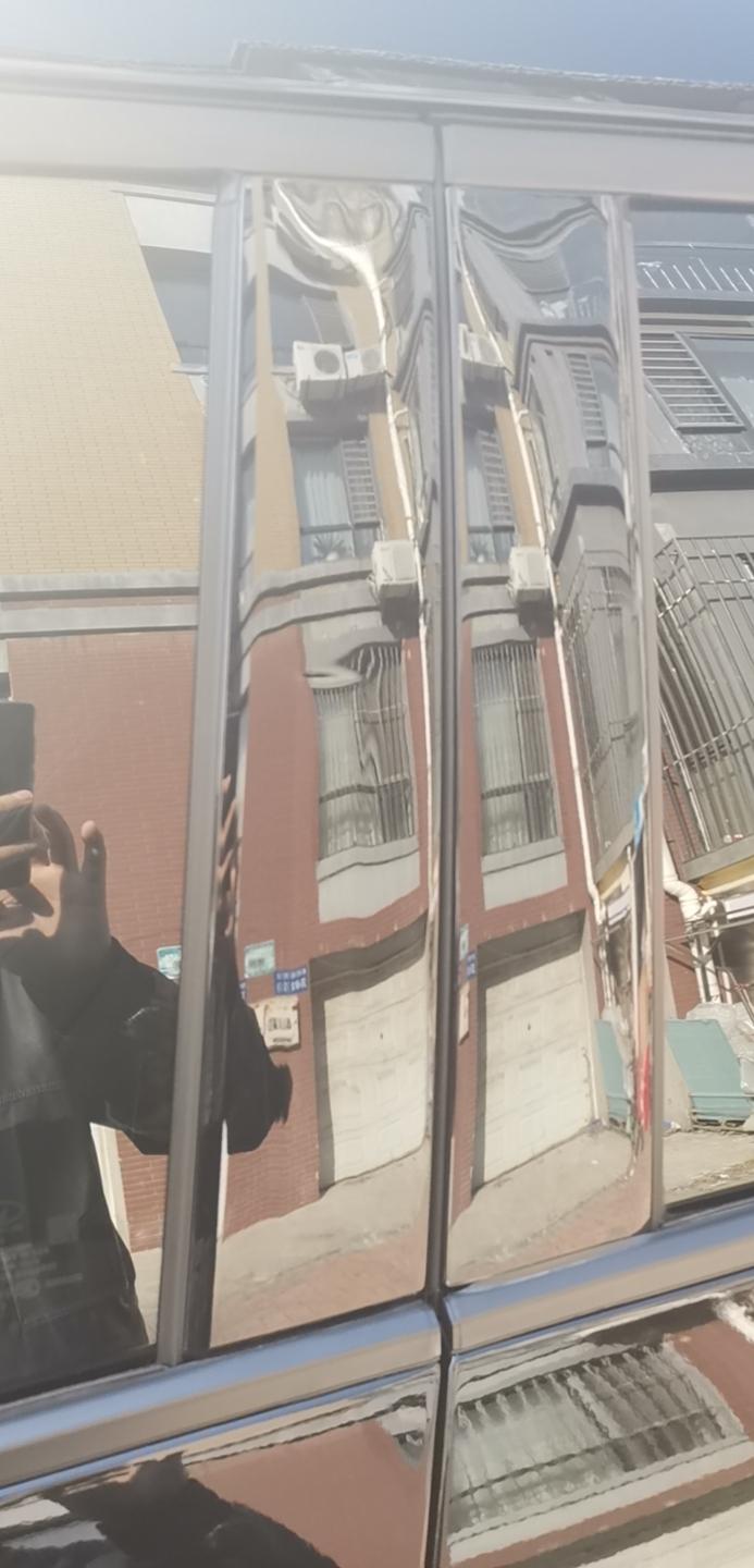 有没有20款探险者车主贴车衣之后B柱密码锁不好用的？贴车衣的说过两天可能就好了，不知道真假，现在是按密码锁位置完全没反应
