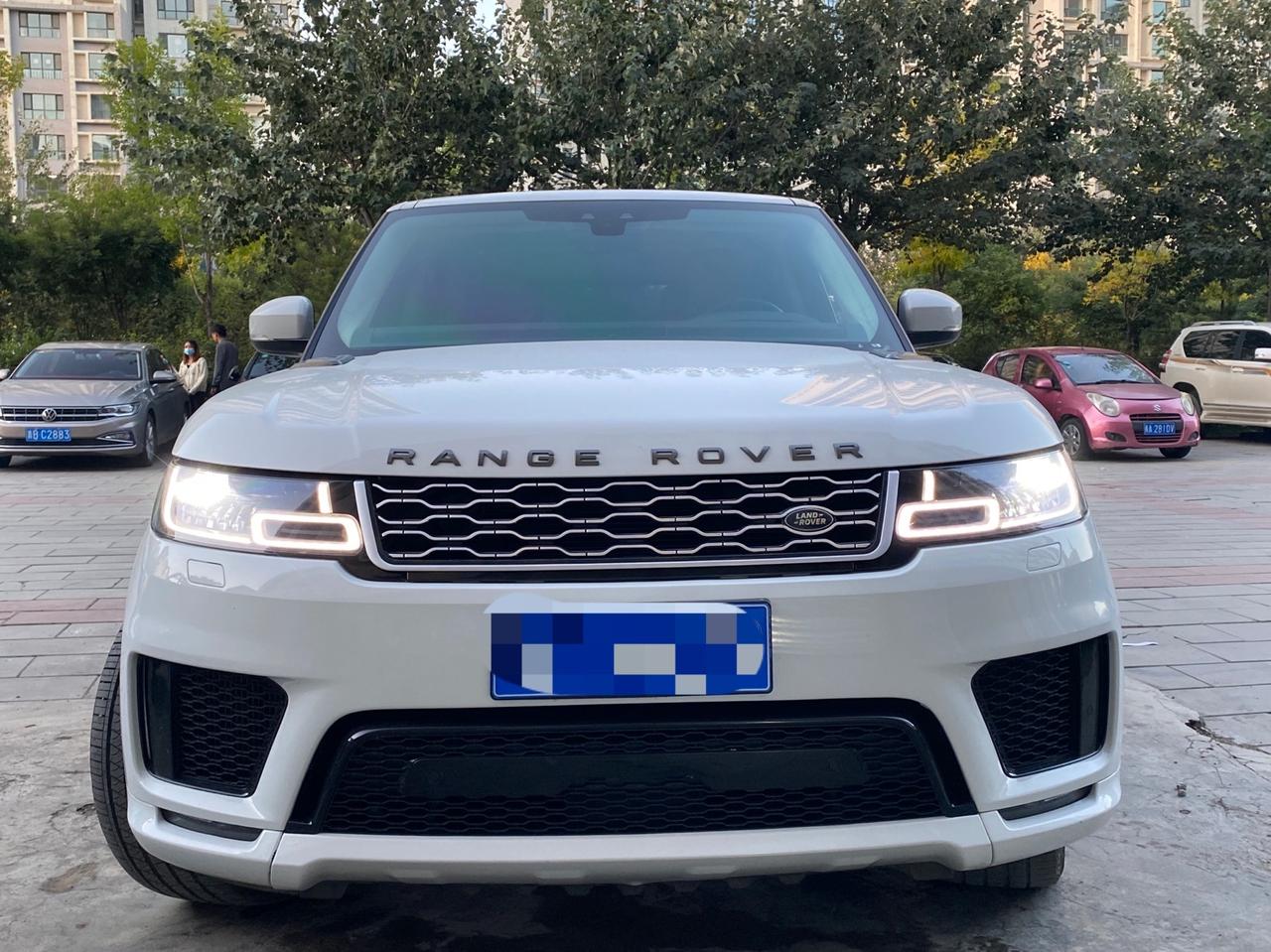 路虎 揽胜运动版 2019款 3.0 V6 HSE DYNAMIC(进口)现在跑了7万公里，能卖多少钱？