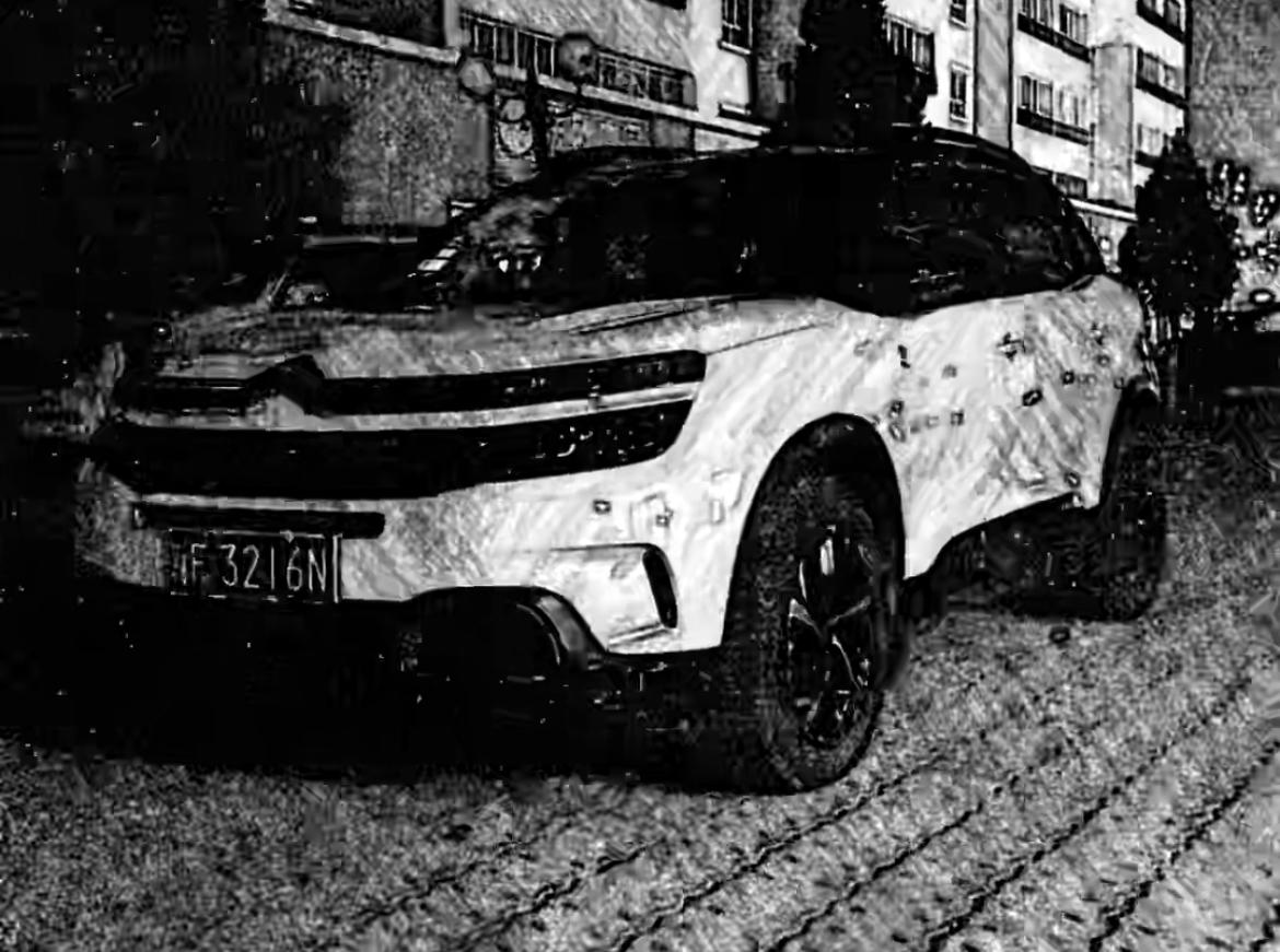 雪铁龙天逸 C5 AIRCROSS 天逸百年款，在驻车按下P档时会有很生硬的咯噔一下，时有时无的，冷车初行驶时在给油时油