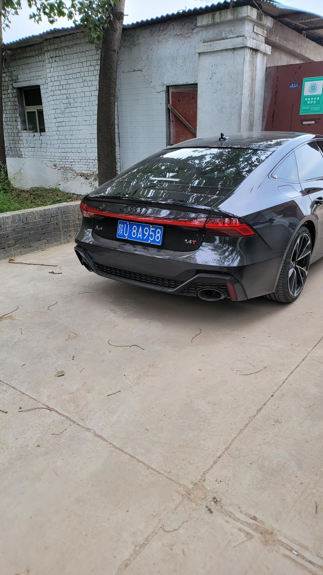 奥迪A7 大家都是改的什么排气   有没有推荐的