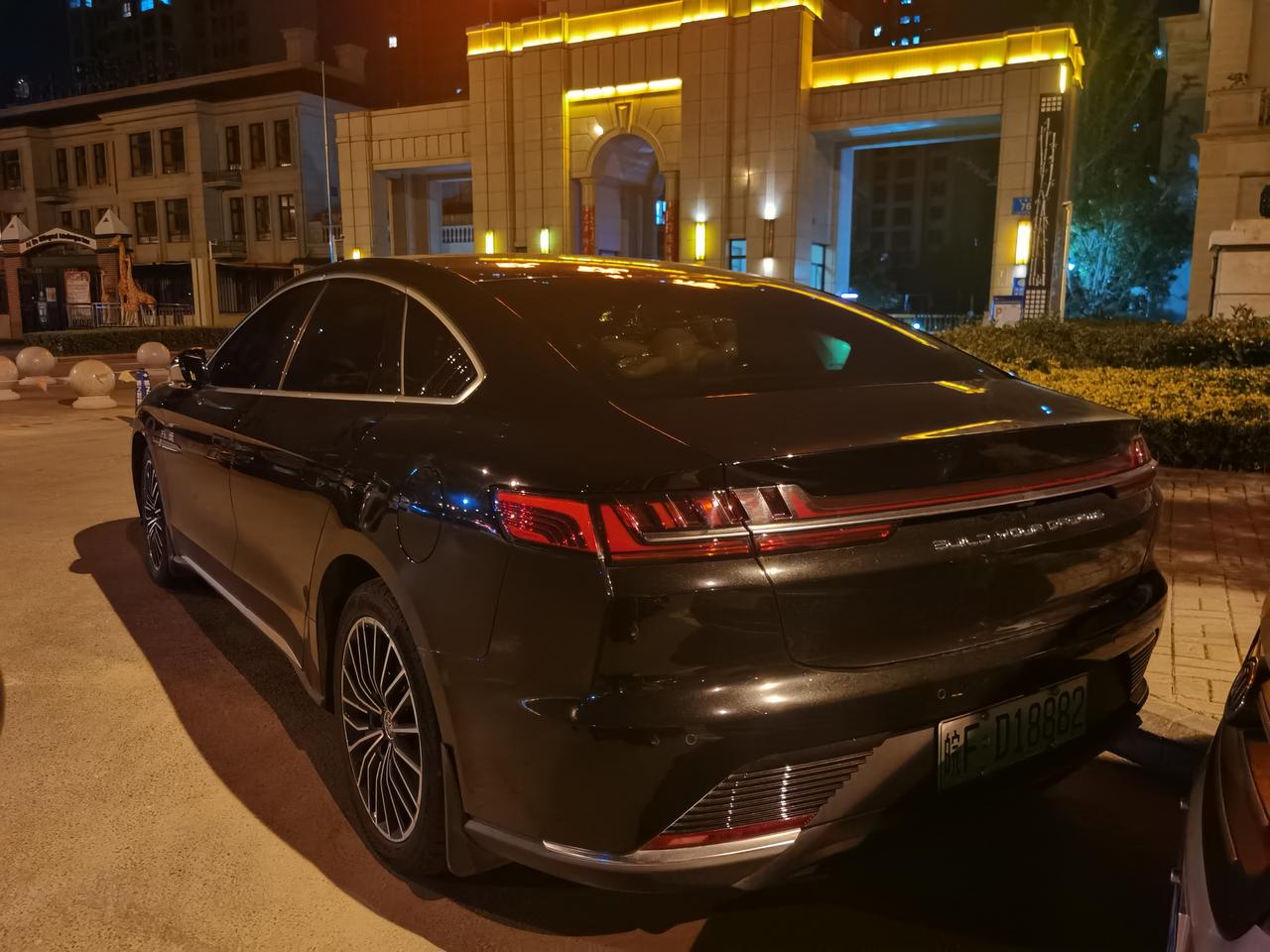 今天去试驾了2020款汉EV，想买的是续航605，裸车价23.48万这一款，目前在安徽淮北好像没什么优惠，问下广大车友在