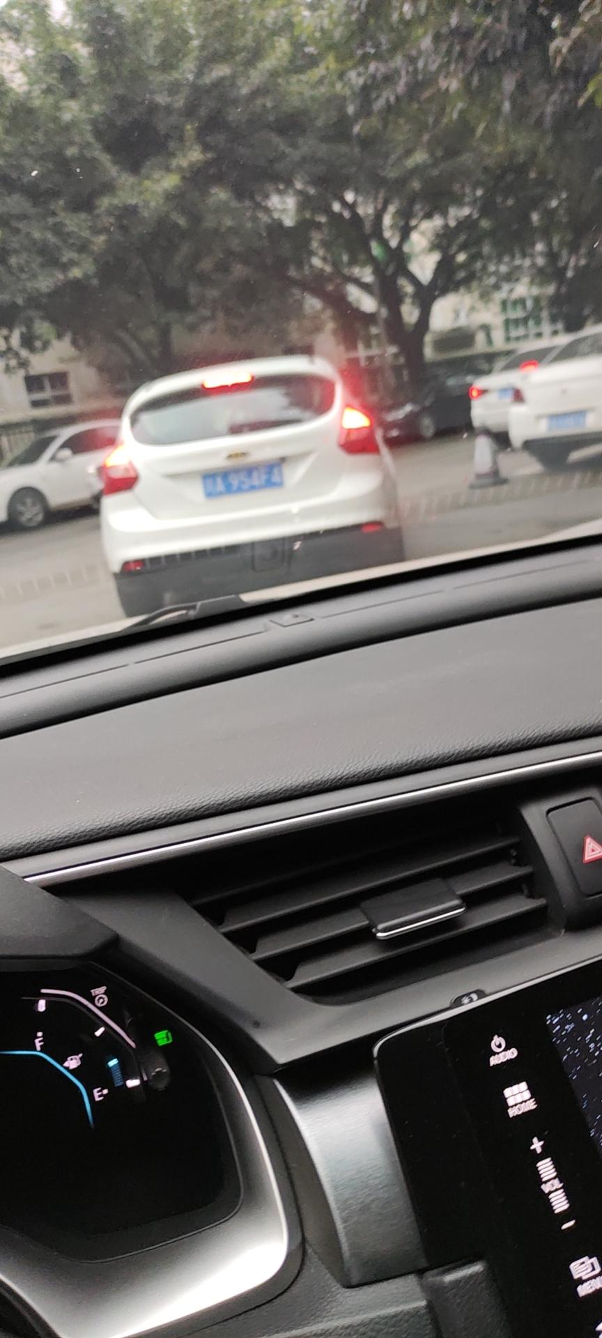 本田思域 请问这是什么车？是不是车标改过的？