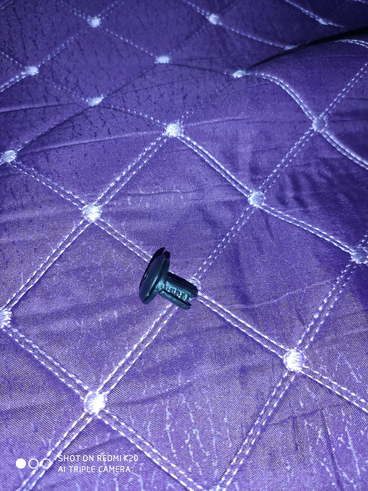大众宝来 车内发现一个钮扣，不知道哪里掉下来的，之后觉得有异响，哪位车友知道