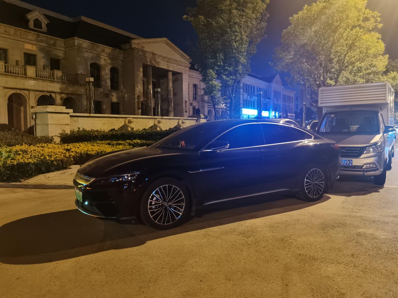 今天去试驾了2020款汉EV，想买的是续航605，裸车价23.48万这一款，目前在安徽淮北好像没什么优惠，问下广大车友在