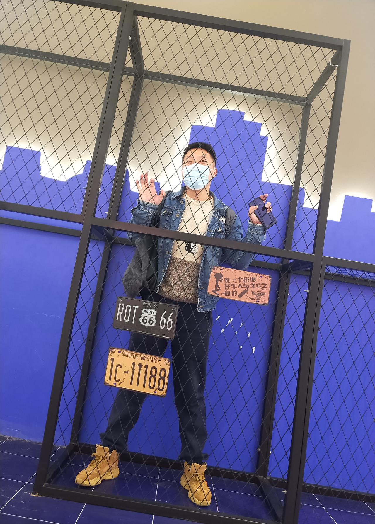 各位大哥们，宝来跟速腾比差在了哪里？