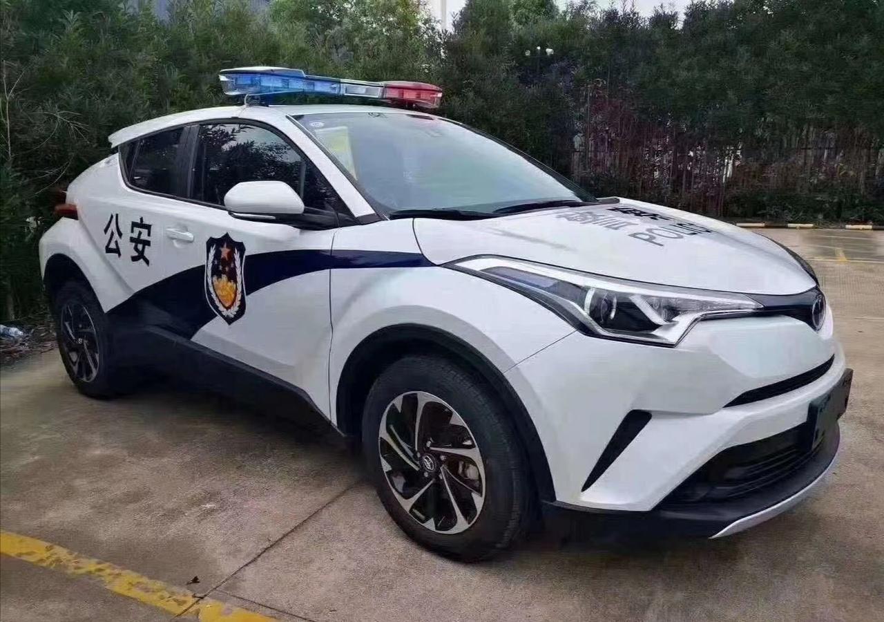 丰田C-HR 问车友们一个问题。为什么我的小C，还剩一格油左右的时候，感觉汽车动力会下降？相比来说刚加满油时汽车动力非常