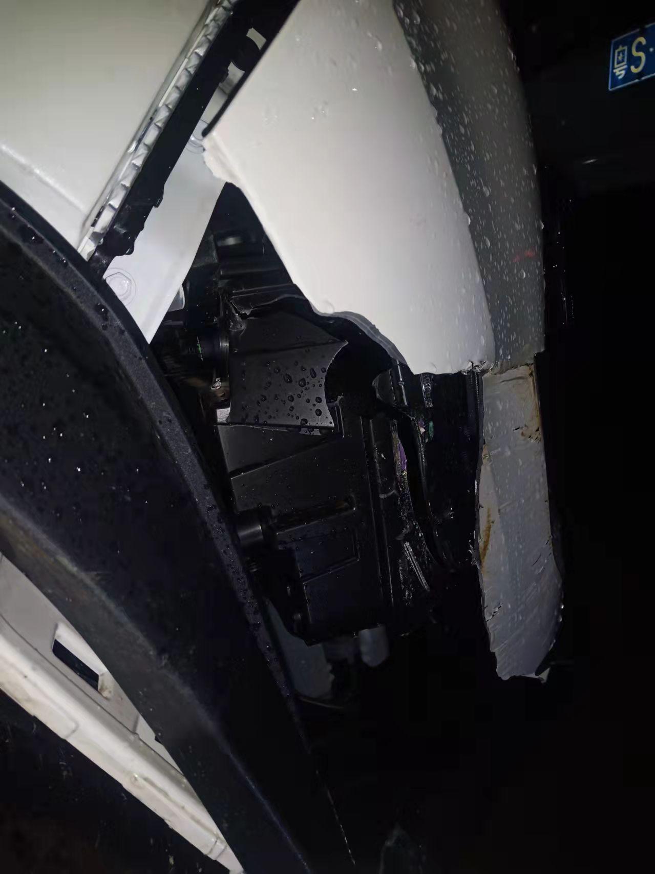 长安CS35 PLUS 蓝鲸版cs35plus修回去大概多少钱呀，各位大神